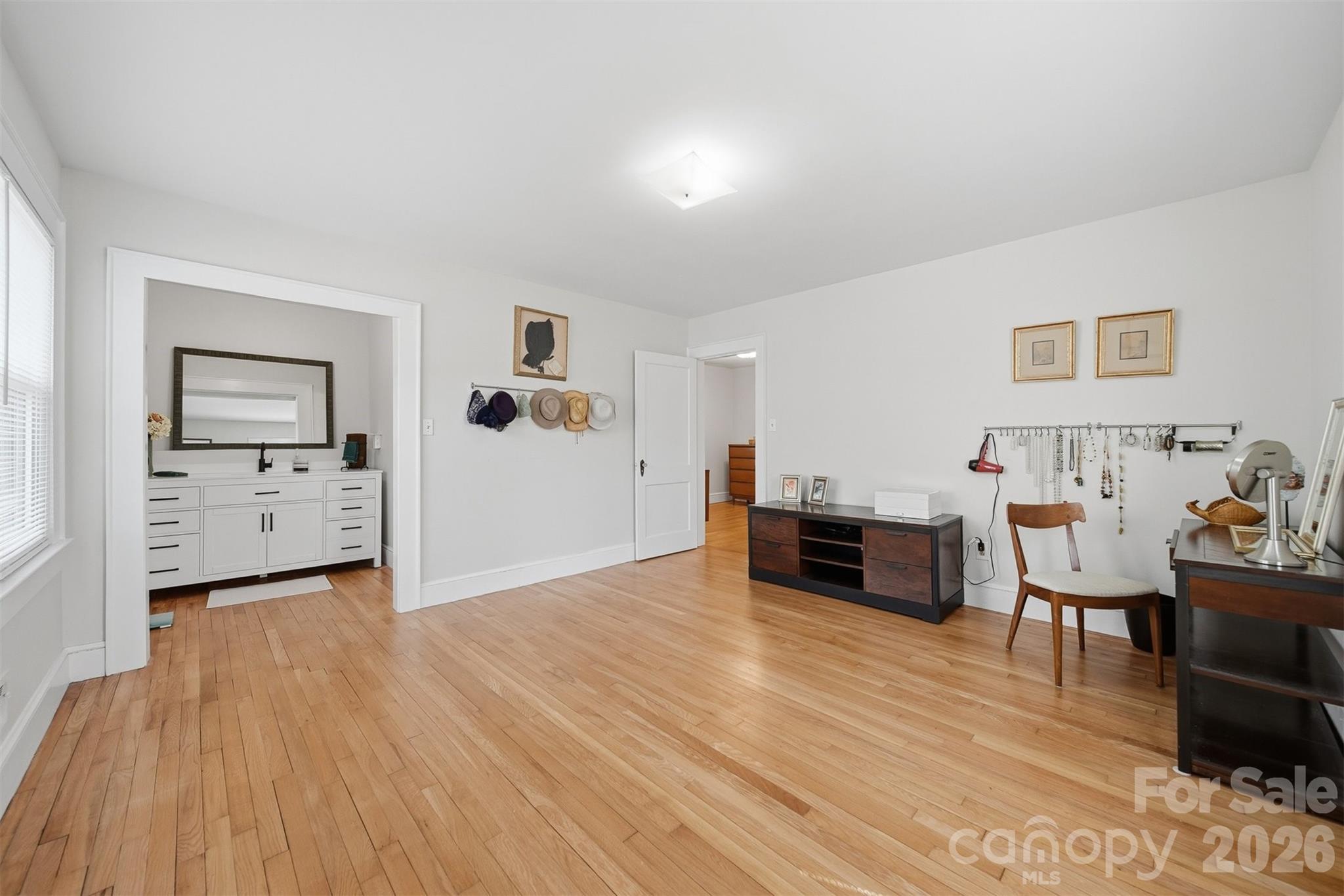 203 8th Street Northeast Conover, NC 28613 - Photo 25 of 48