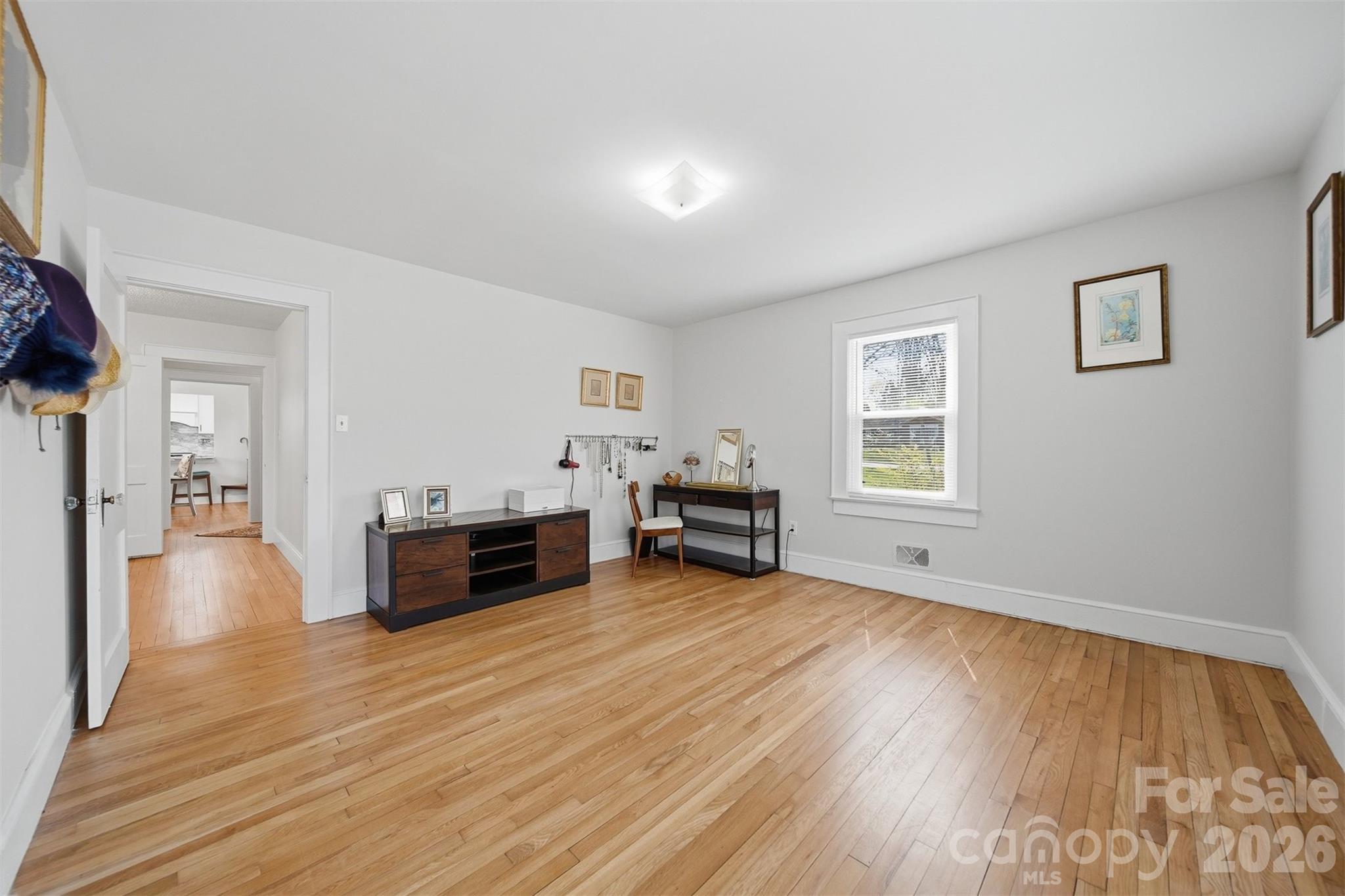 203 8th Street Northeast Conover, NC 28613 - Photo 26 of 48