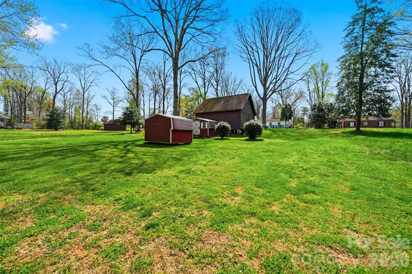 $349,000 | 203 8th Street Northeast, Conover, NC 28613