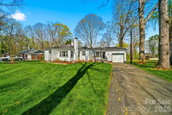 $349,000 | 203 8th Street Northeast, Conover, NC 28613