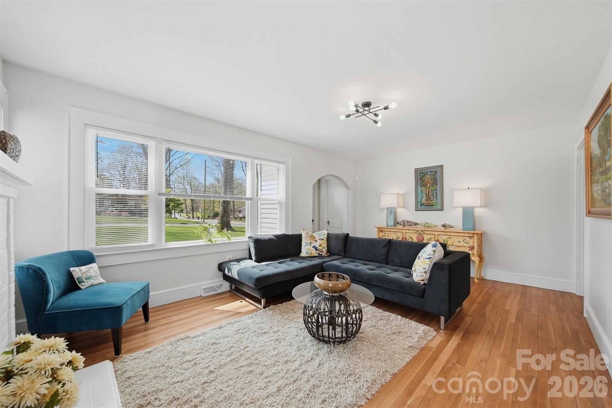 203 8th Street Northeast Conover, NC 28613 - Photo 6 of 48