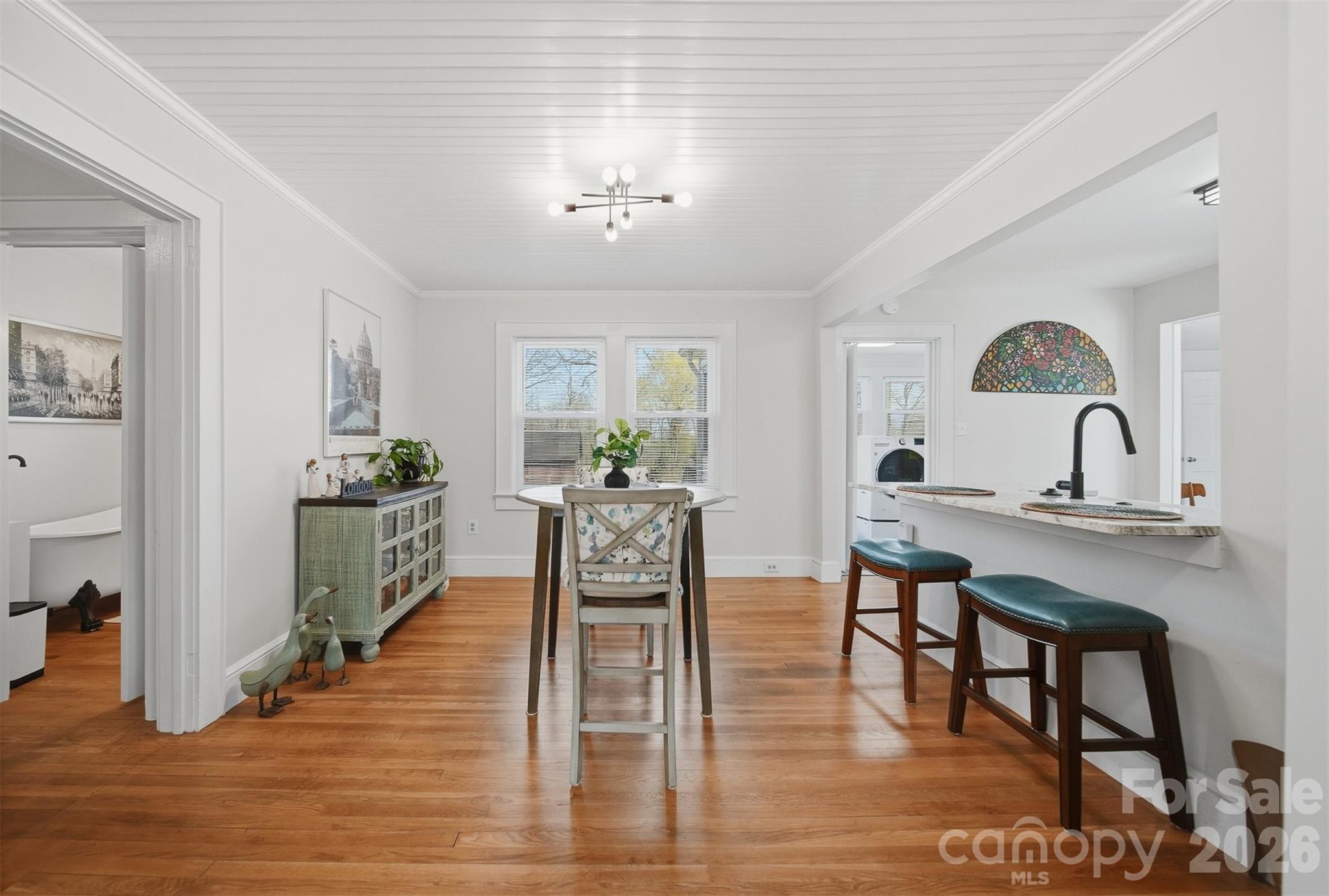 203 8th Street Northeast Conover, NC 28613 - Photo 8 of 48