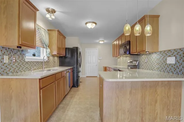 $320,000 | 6845 Manchester Drive, Maryville, IL 62062