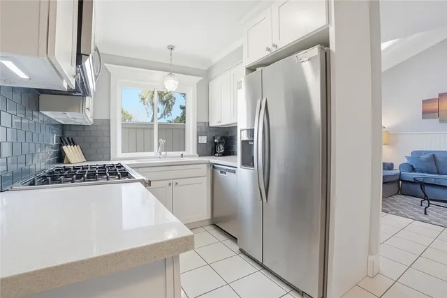 $590,000 | 2911 South Fairview Street, Unit C, Santa Ana, CA 92704