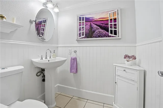 $590,000 | 2911 South Fairview Street, Unit C, Santa Ana, CA 92704