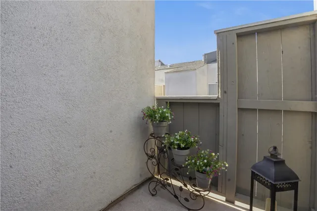 $590,000 | 2911 South Fairview Street, Unit C, Santa Ana, CA 92704