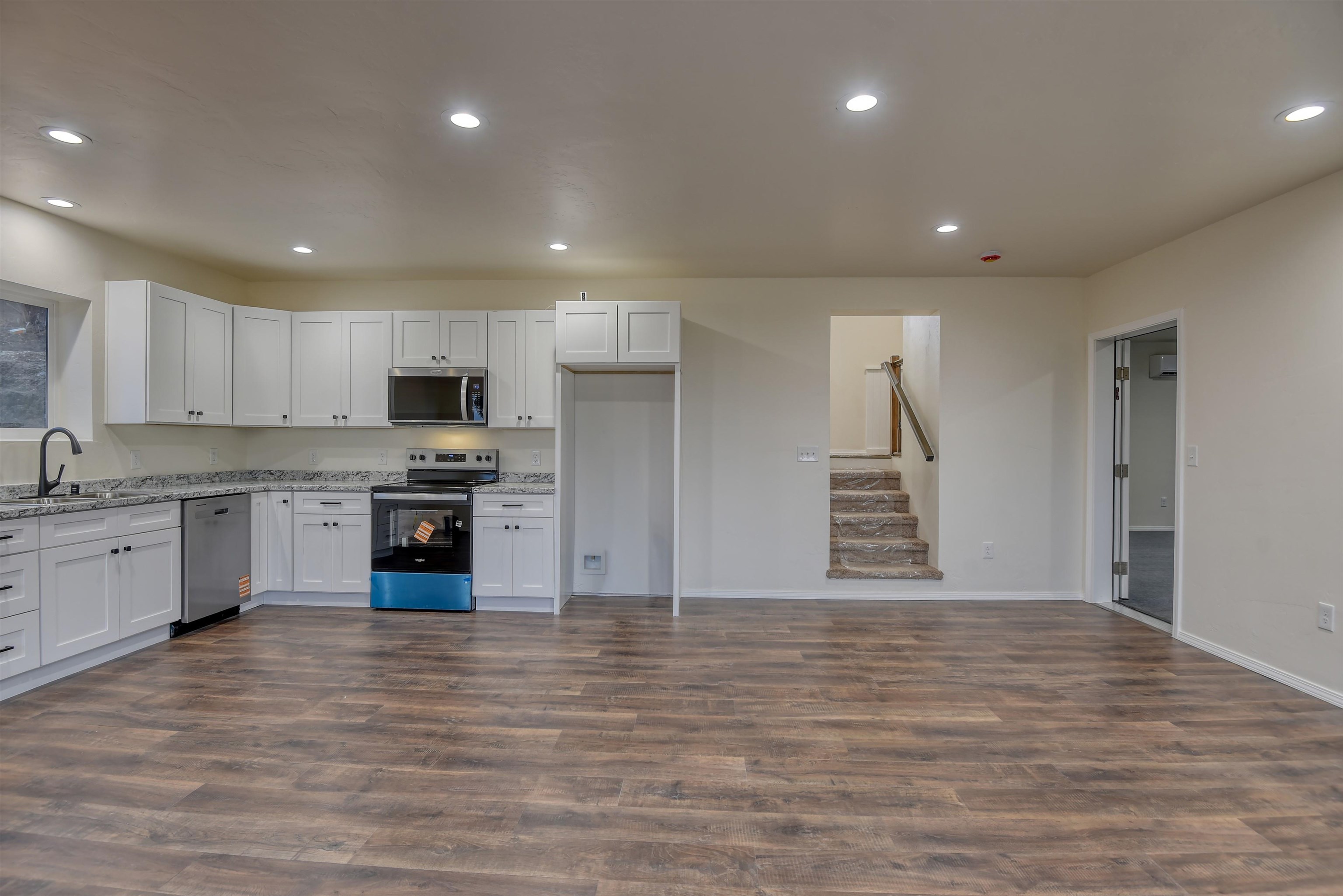 23422 East Henry Road Greenacres, WA 99016 - Photo 14 of 36