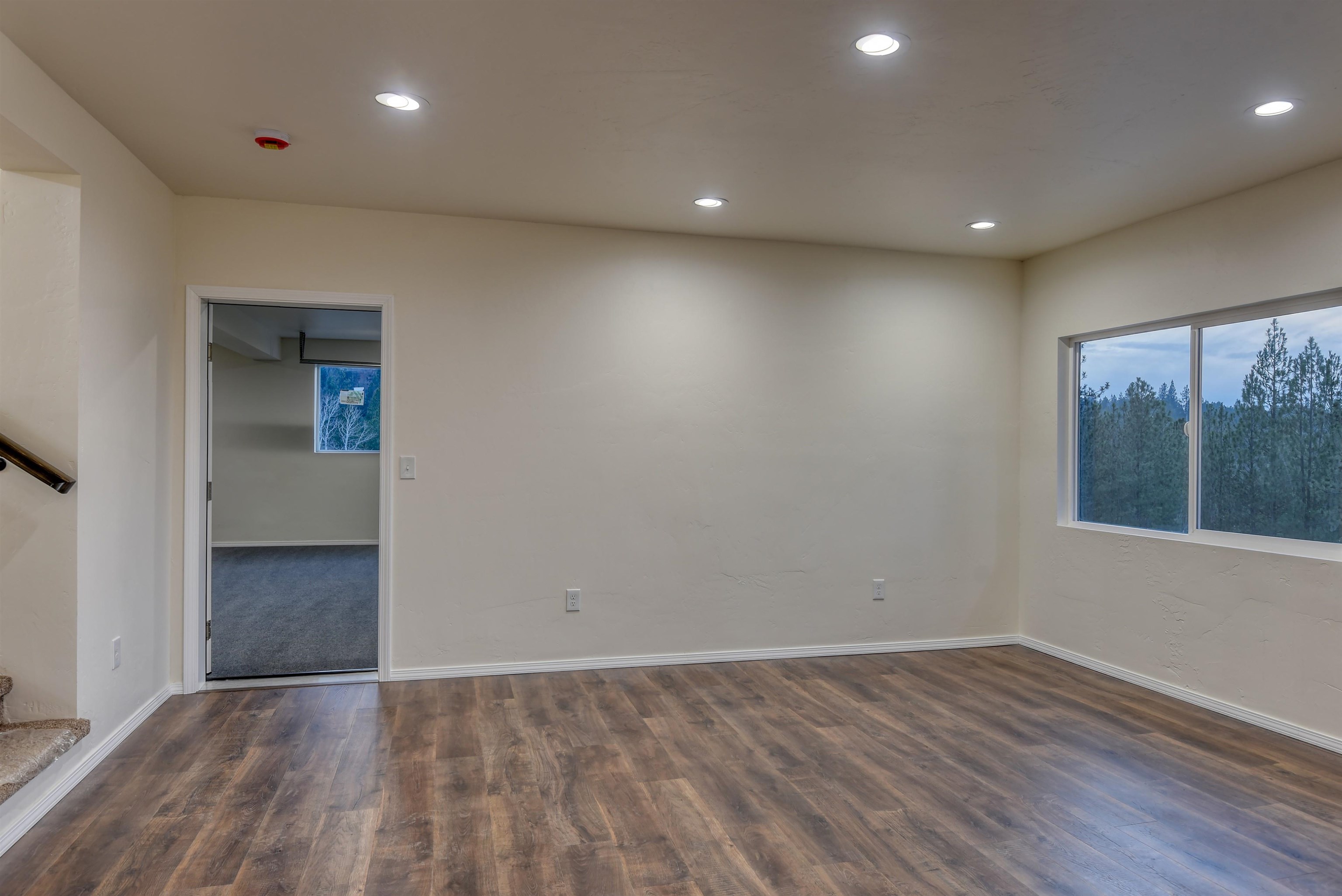 23422 East Henry Road Greenacres, WA 99016 - Photo 17 of 36