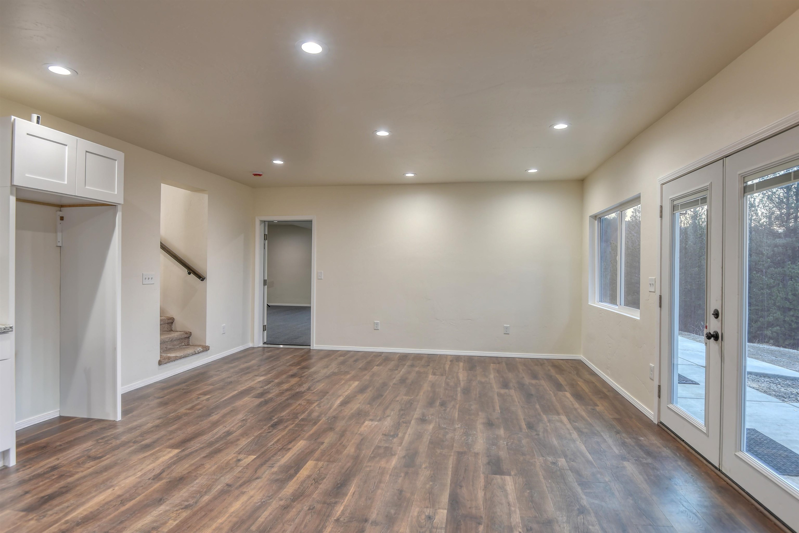 23422 East Henry Road Greenacres, WA 99016 - Photo 8 of 36