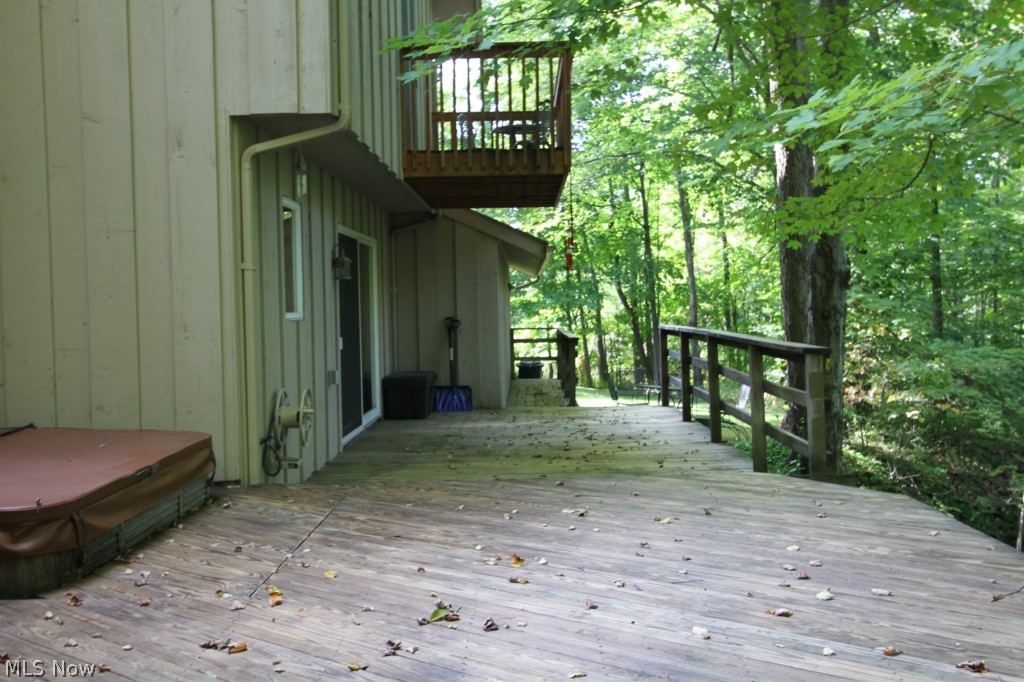 12394 Woodin Road Chardon, OH 44024 - Photo 20 of 25 DECK