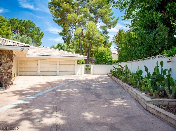 7206 Ranchito Circle Las Vegas, NV 89120 - Photo 11 of 46
