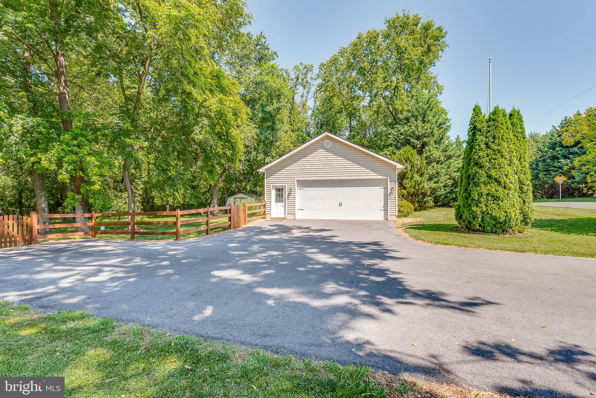 2103 Leetown Road Summit Point, WV 25446 - Photo 11 of 70