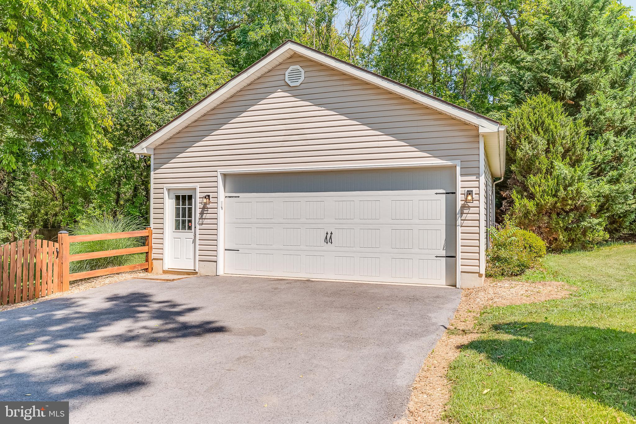 2103 Leetown Road Summit Point, WV 25446 - Photo 10 of 70