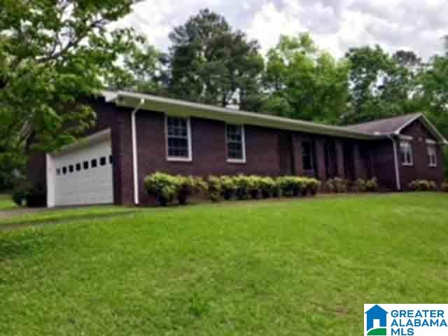 201 Shamrock Road Anniston, AL 36207 - Photo 2 of 46