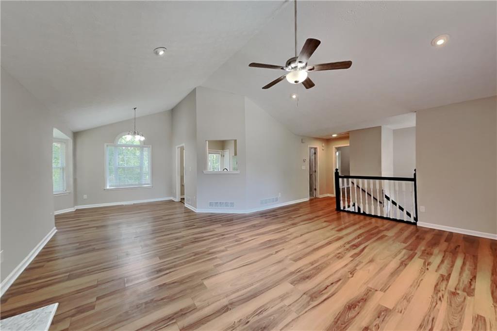 460 Highlander Way Acworth, GA 30101 - Photo 4 of 20