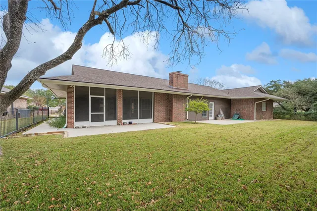 $440,000 | 2354 West Briargate Drive, Bryan, TX 77802
