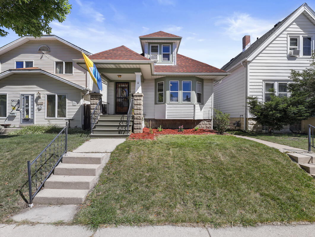 3412 South 8th Street Milwaukee, WI 53215 - Photo 1 of 1 36-IMG_4273