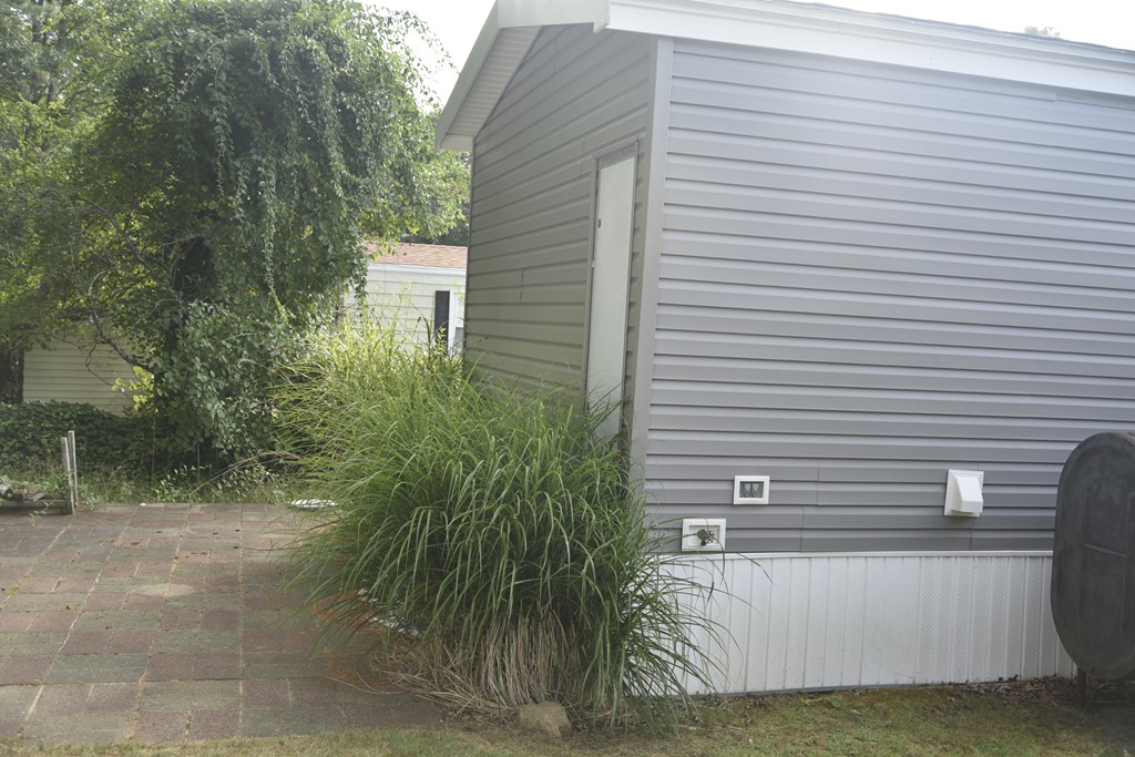 24 Alexander Street Wareham, MA 02576 - Photo 3 of 11 Gallery Image 3