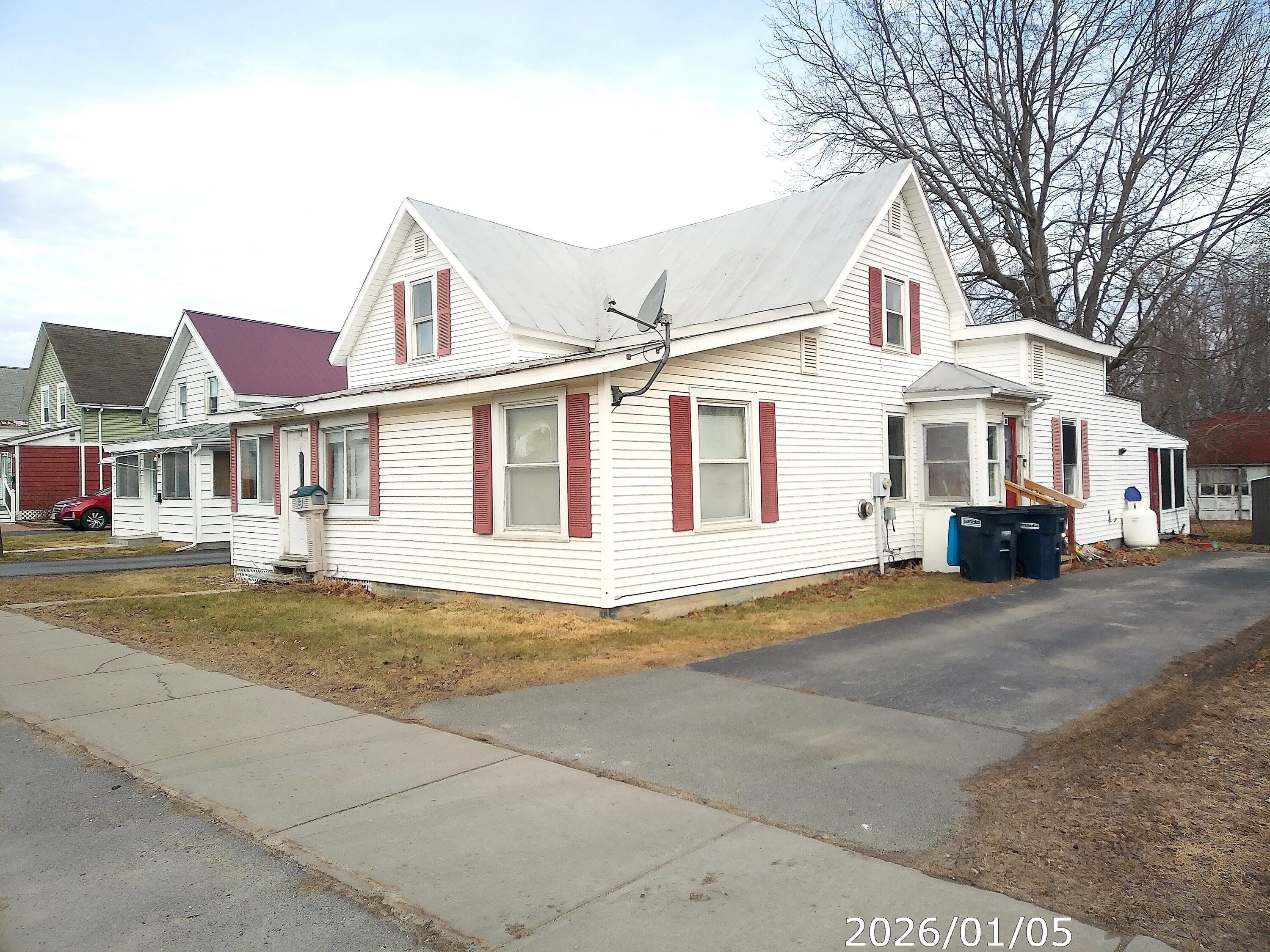 74 Pratt Street Rouses Point, NY 12979 - Photo 1 of 22 Gallery Image 1