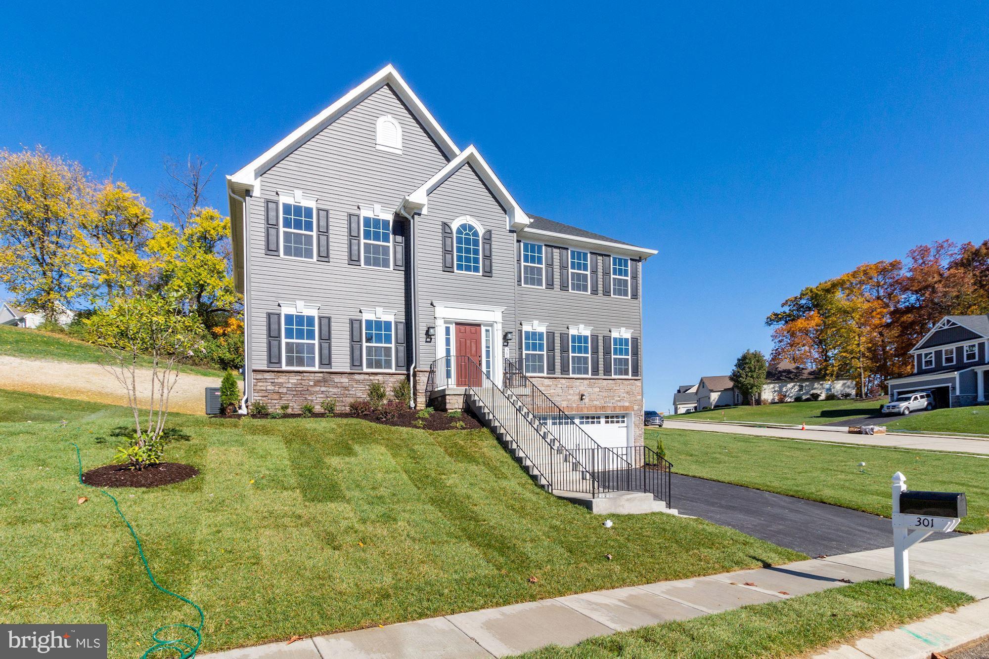 301 Greenwood Road Spring Grove, PA 17362 - Photo 3 of 34