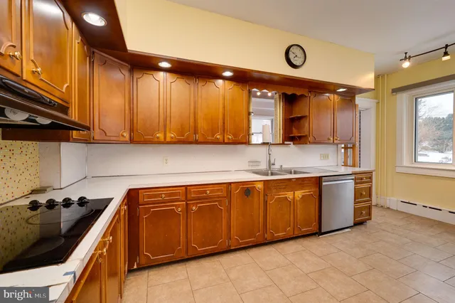 $209,900 | 1925 West Norwegian Street, Pottsville, PA 17901