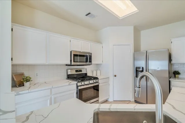 $325,000 | 1021 Black Locust Drive West, Pflugerville, TX 78660