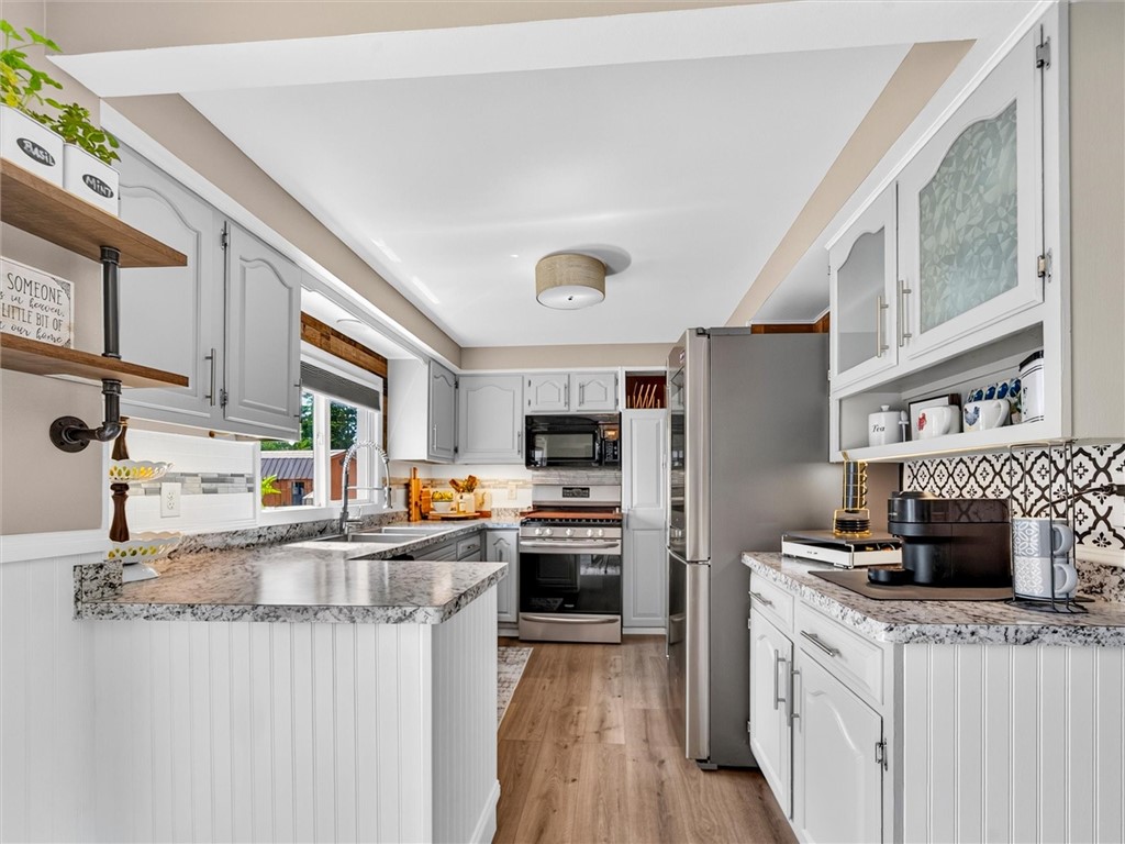 798 Flynn Road Greece, NY 14612 - Photo 24 of 48