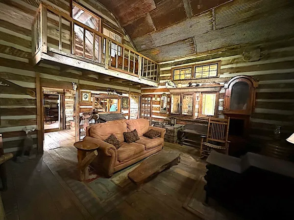 $395,000 | 1 Burgess Gower Road, Springfield, TN 37172