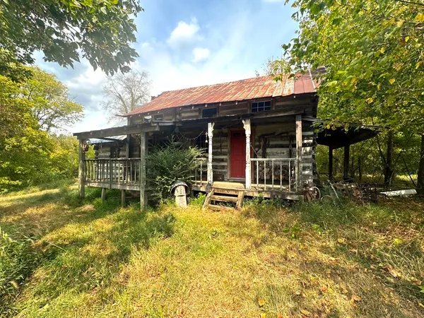$395,000 | 1 Burgess Gower Road, Springfield, TN 37172