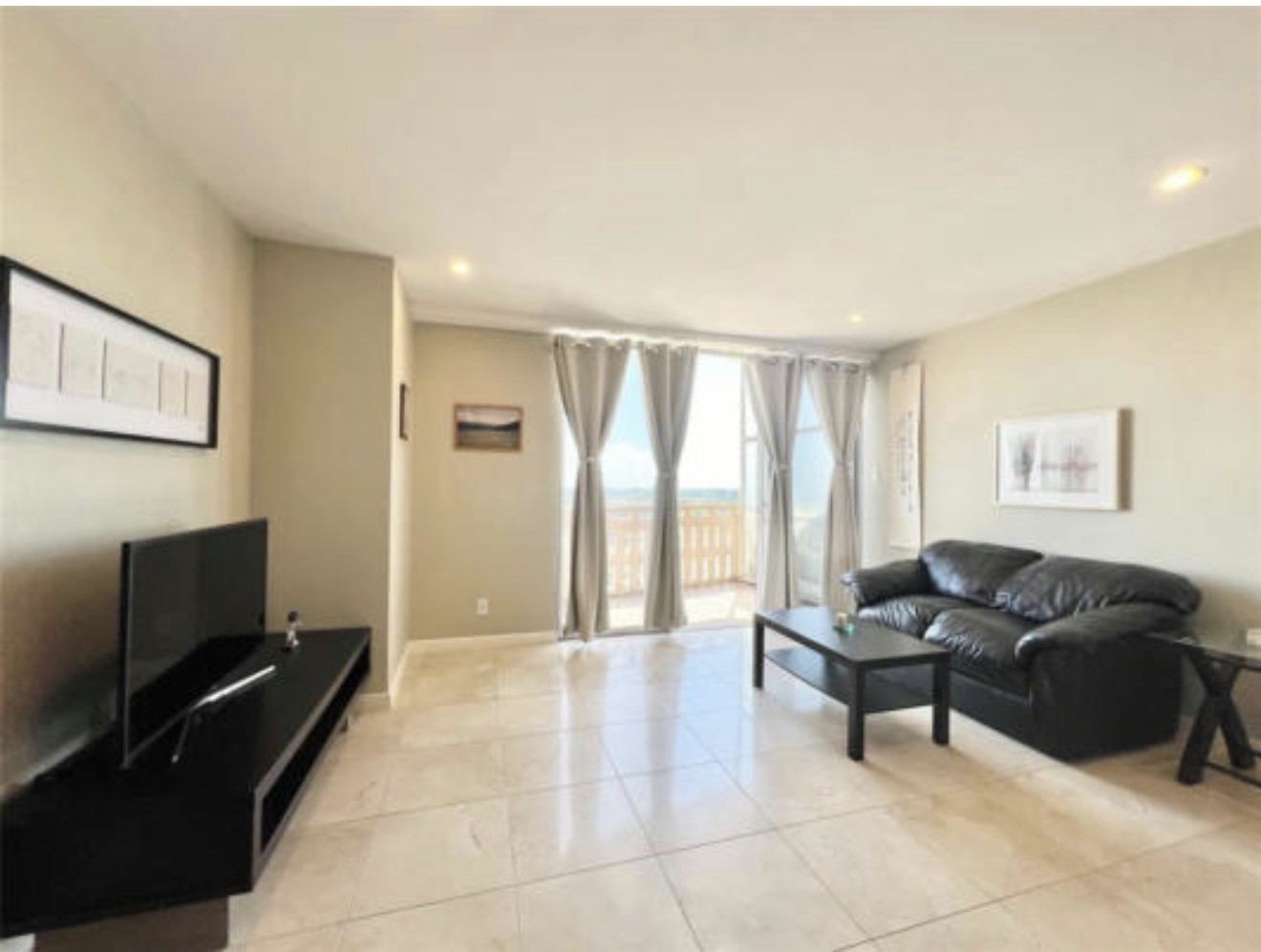 2016 Main Street, Unit 1708 Houston, TX 77002 - Photo 6 of 18