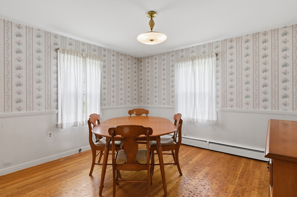 188 Glendale Road Attleboro, MA 02703 - Photo 6 of 37 a view of a dining room with furniture and window