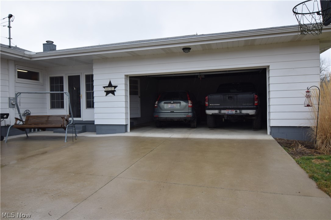 1341 May Valley Road Southwest New Philadelphia, OH 44663 - Photo 3 of 21 Gallery Image 3