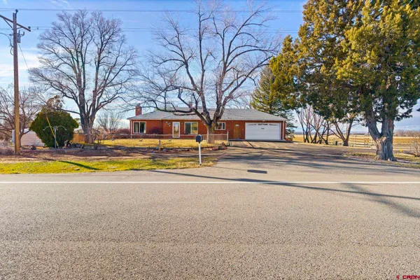 a view of an entryway