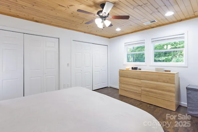 $399,000 | 373 Fox Trce Drive, Sylva, NC 28779