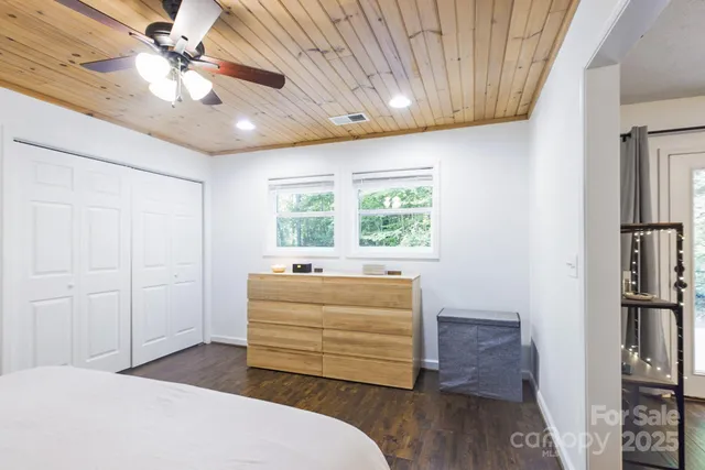 $399,000 | 373 Fox Trce Drive, Sylva, NC 28779