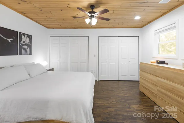 $399,000 | 373 Fox Trce Drive, Sylva, NC 28779