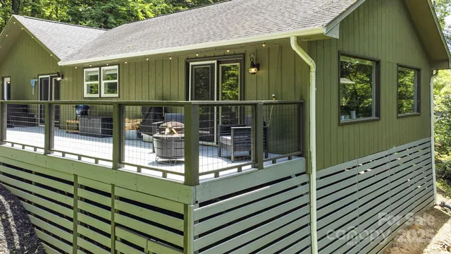 $399,000 | 373 Fox Trce Drive, Sylva, NC 28779