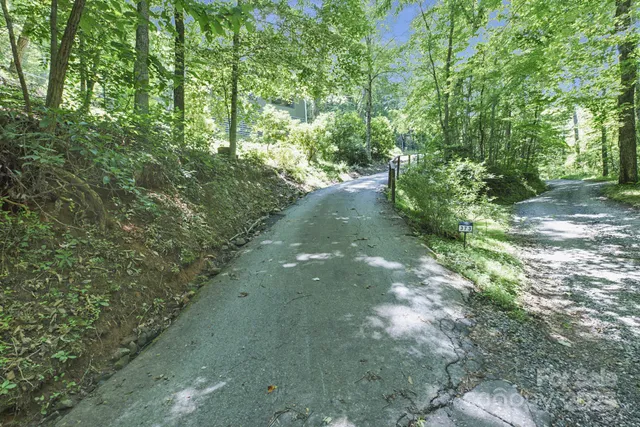 $399,000 | 373 Fox Trce Drive, Sylva, NC 28779
