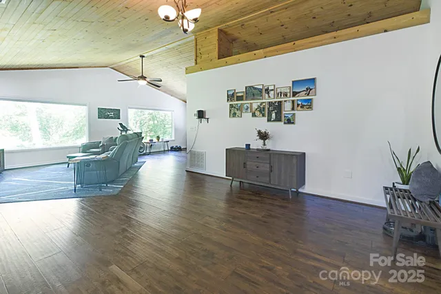 $399,000 | 373 Fox Trce Drive, Sylva, NC 28779