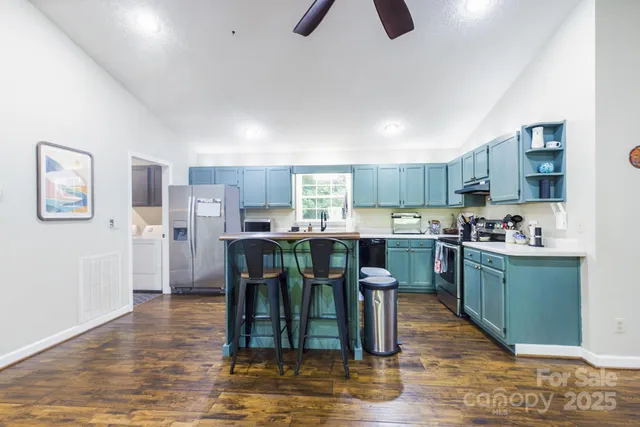 $399,000 | 373 Fox Trce Drive, Sylva, NC 28779