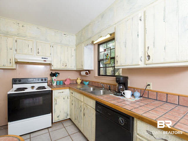 22620 Rockwell Road Silverhill, AL 36576 - Photo 10 of 27