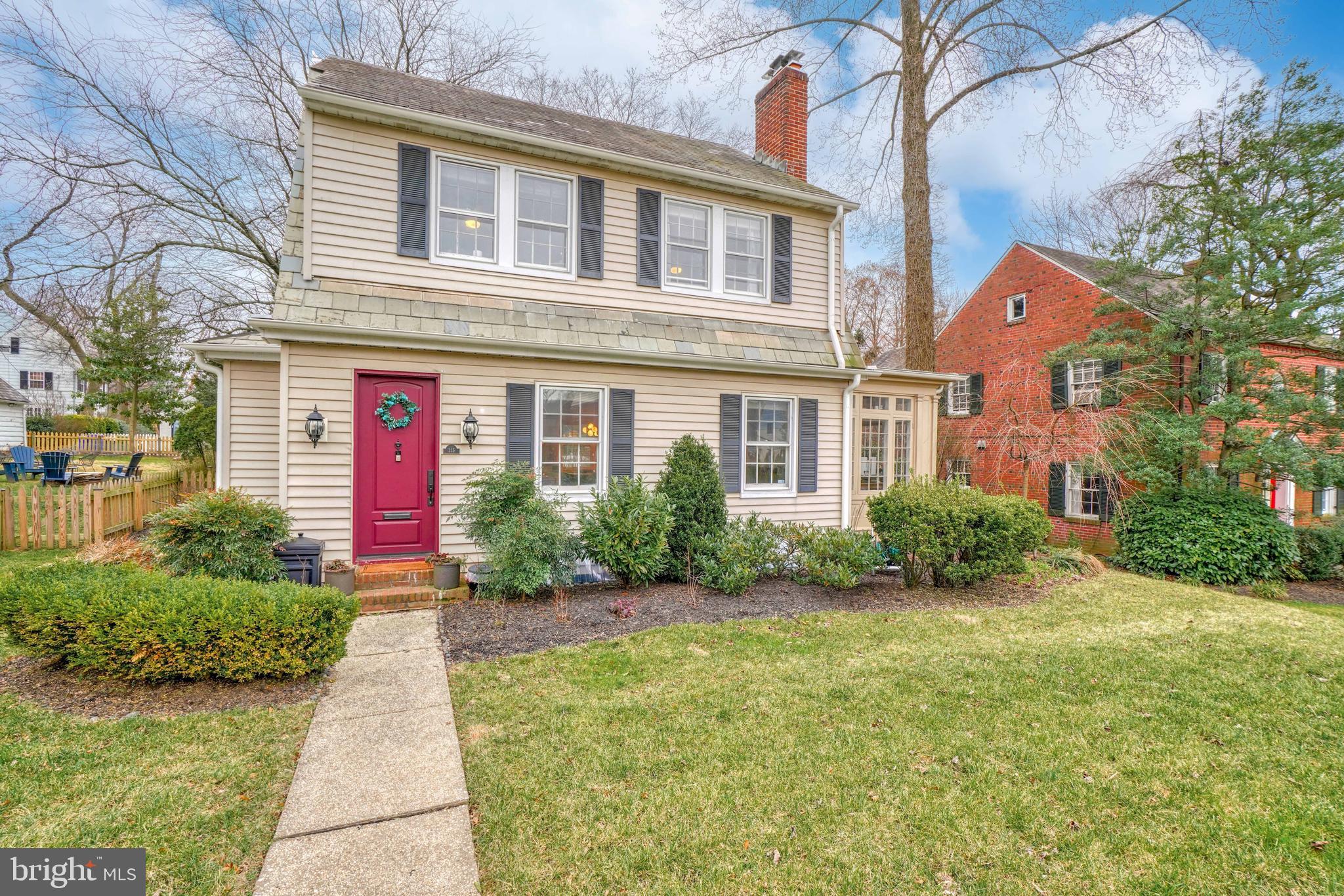 315 Taplow Road Baltimore, MD 21212 - Photo 4 of 53