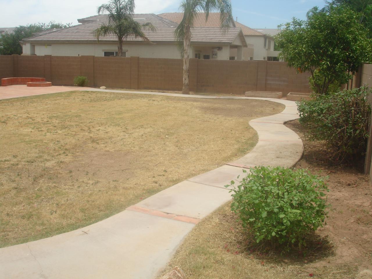 2594 East Del Rio Court Gilbert, AZ 85295 - Photo 3 of 10 Back1