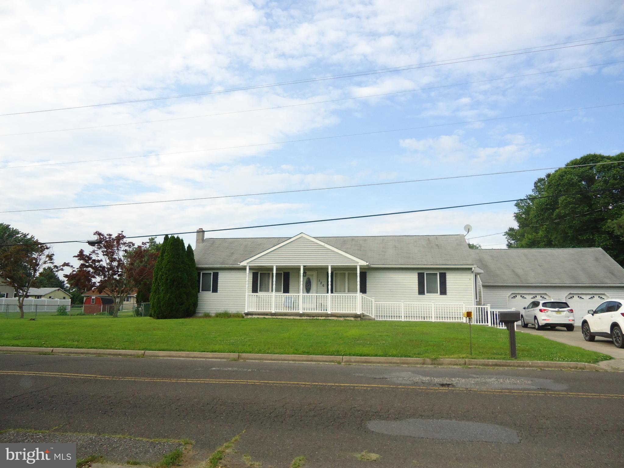 126 Rutgers Road Pennsville, NJ 08070 - Photo 2 of 20
