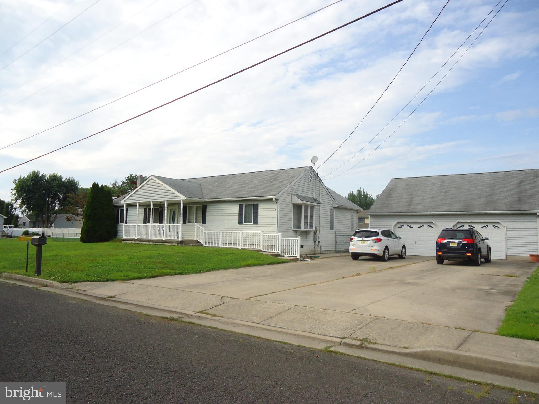 126 Rutgers Road Pennsville, NJ 08070 - Photo 3 of 20