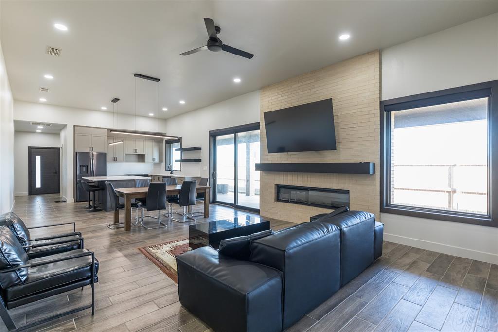 1918 Appelt Road Abilene, TX 79601 - Photo 4 of 29 Gallery Image 4