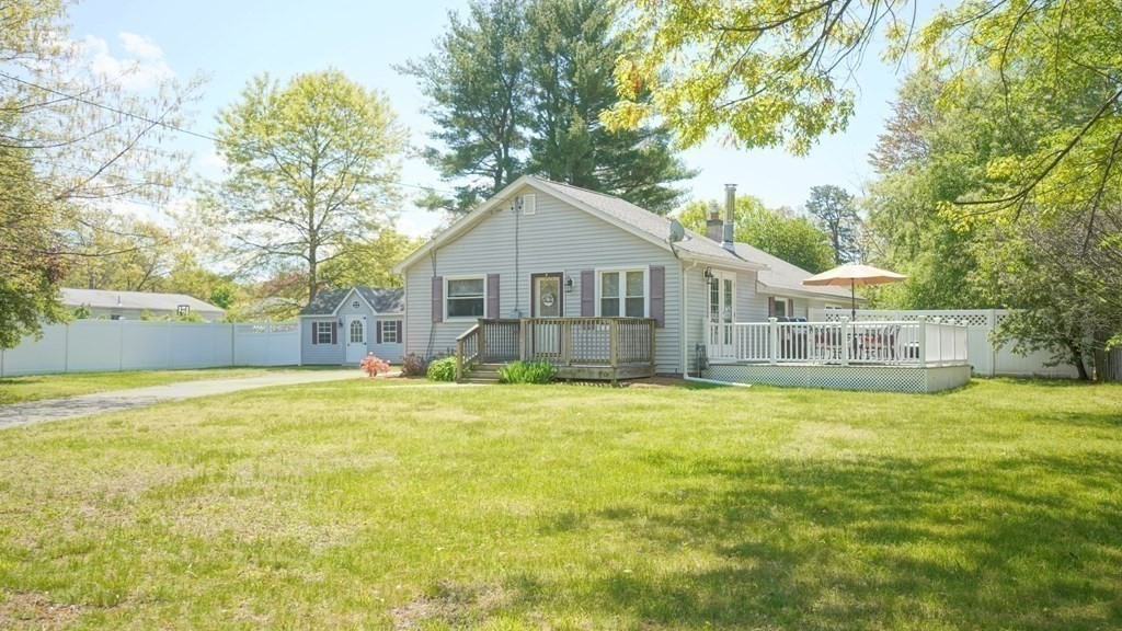 245 Fair Oak Road Springfield, MA 01128 - Photo 35 of 37 a house view with a outdoor space