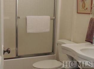 411 Wyanoak Road Highlands, NC 28741 - Photo 18 of 22 Gallery Image 18