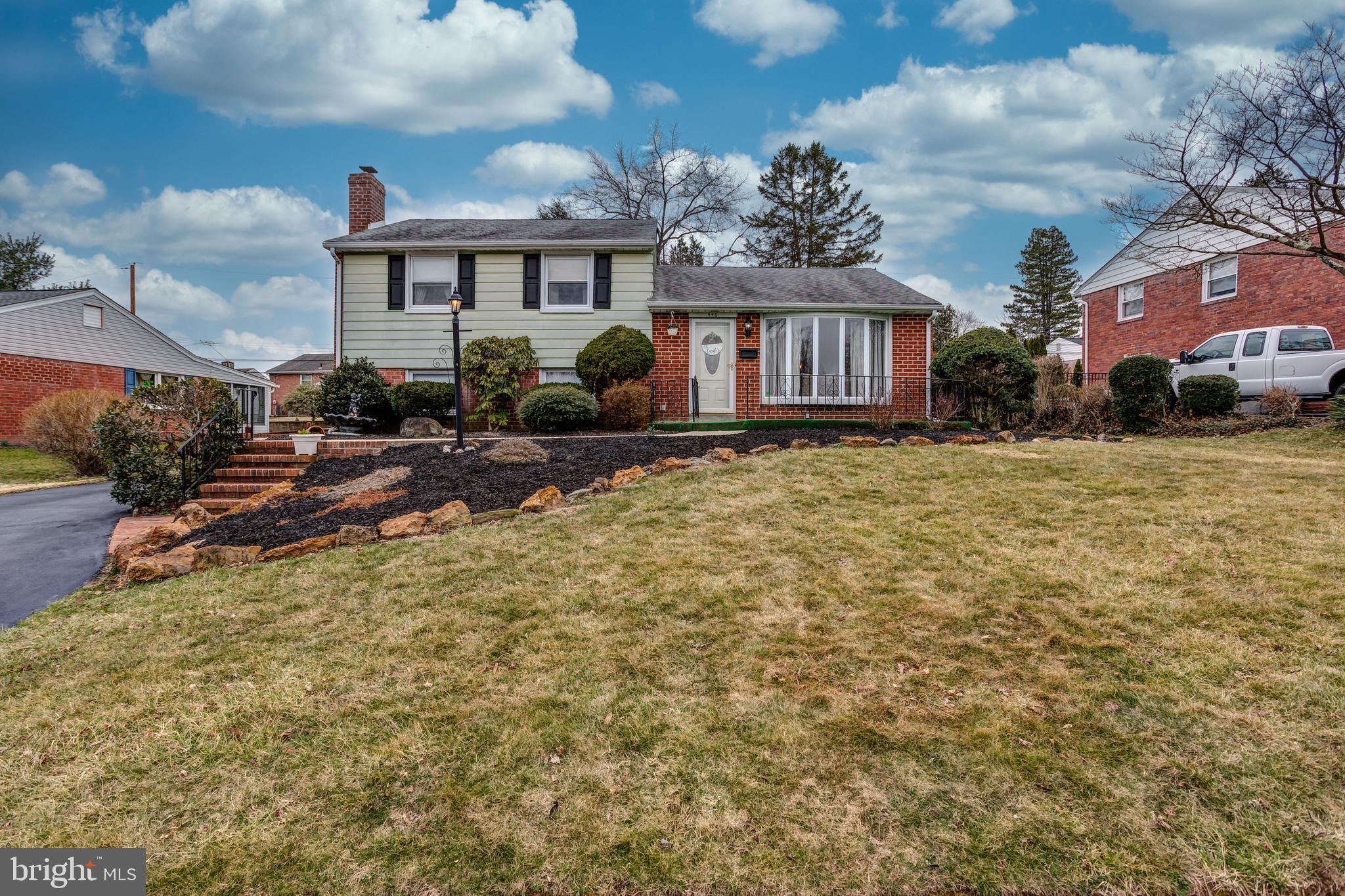 446 Maddock Road Springfield, PA 19064 - Photo 4 of 39