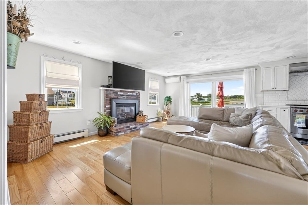 76 Surfside Road Scituate, MA 02066 - Photo 6 of 42